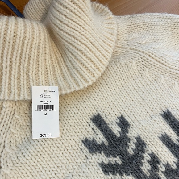 New with tag Sweater - Picture 2 of 6